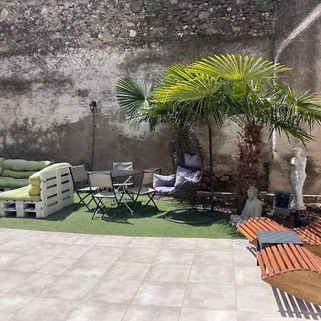 Privatunterkunft Domaine La Coquillade *