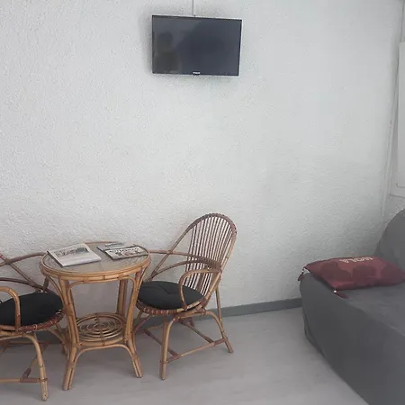 Domaine La Coquillade Homestay