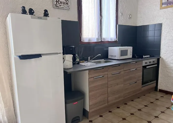 Domaine La Coquillade Homestay